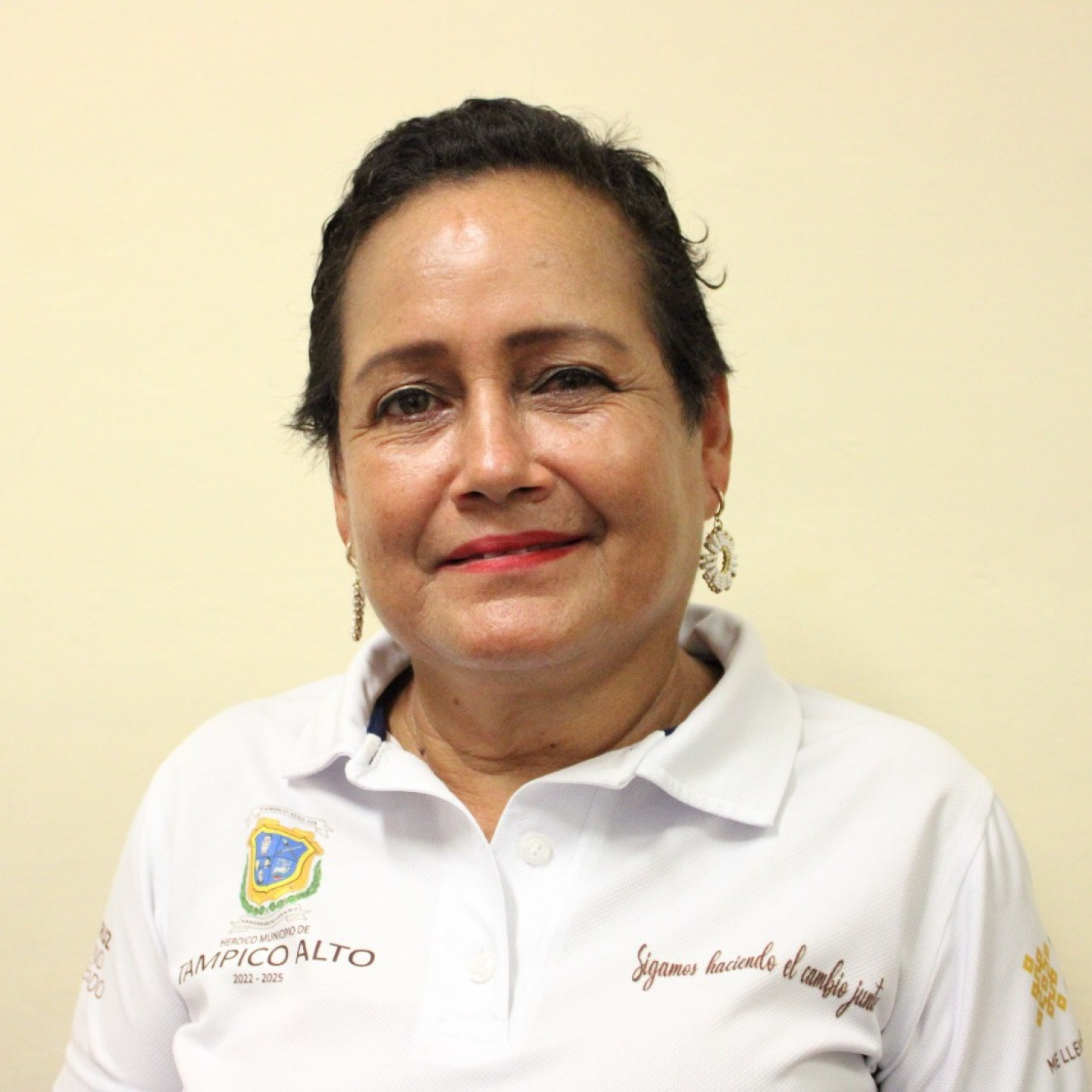 C. MARIA DEL ROSARIO VILLALOBOS GUILLEN